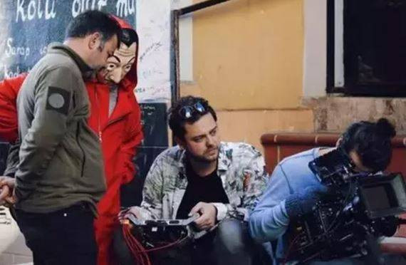 Bahar dizisinin ‘Bahar’ı Demet Evgar'ın erkek kardeşi de oyuncu çıktı! Hatta aynı dizide oynamışlar - Resim: 19